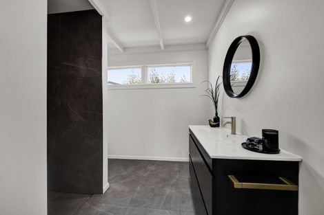 Photo of property in 56 Vogel Street, Hawera, 4610