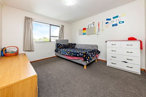Photo of property in 45 Tatariki Street, Rosehill, Papakura, 2113
