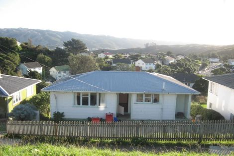 Photo of property in 36 Hereford Street, Cannons Creek, Porirua, 5024
