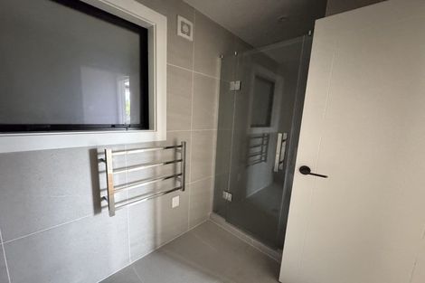 Photo of property in 42 Manu Place, Pinehill, Auckland, 0632