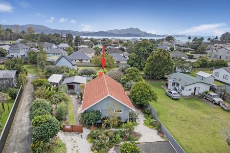 Photo of property in 8 Simpson Place, Whitianga, 3510