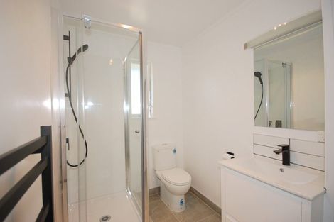 Photo of property in 8/644 Pakuranga Road, Howick, Auckland, 2010