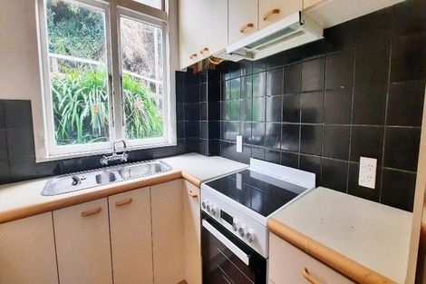 Photo of property in 21af1 Talavera Terrace, Kelburn, Wellington, 6012