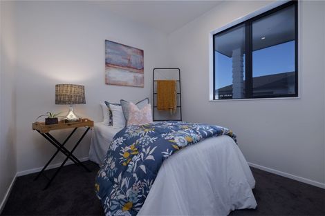 Photo of property in 44 Holcroft Street, Papakura, 2110