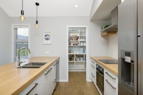 Photo of property in 5 Jeffs Way, Papamoa Beach, Papamoa, 3118