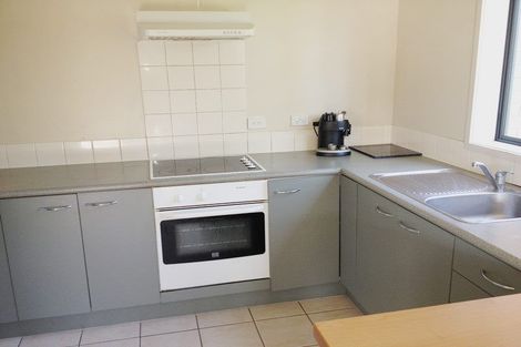 Photo of property in 3/7 Victor Street, Avondale, Auckland, 1026