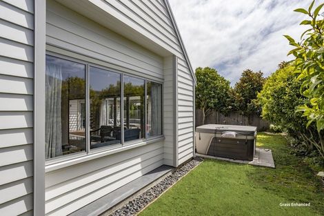 Photo of property in 20 Sandown Boulevard, Rangiora, 7400