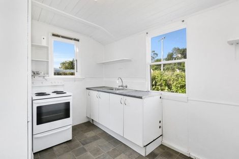 Photo of property in 3 Queens Drive, Saint Kilda, Dunedin, 9012