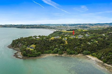 Photo of property in 19 Puriri Place, Sandspit, Warkworth, 0982