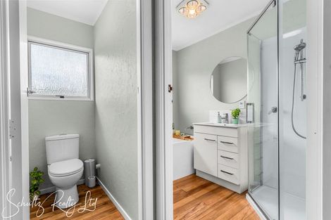 Photo of property in 15 Bickerstaffe Road, Maungaturoto, 0520