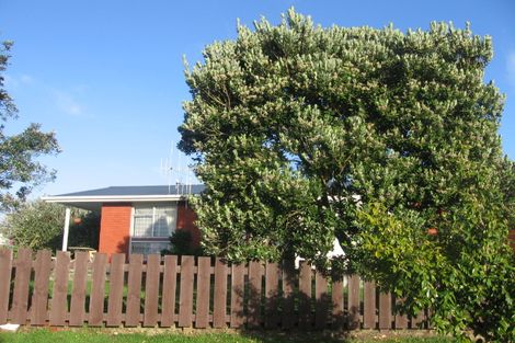 Photo of property in 8 Waihi Place, Westbrook, Palmerston North, 4412