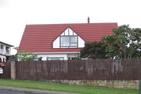 Photo of property in 216 Royal Road, Massey, Auckland, 0614