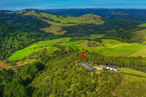 Photo of property in 109 Constable Road, Muriwai, Waimauku, 0881