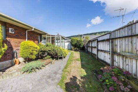 Photo of property in 62a Oxford Street, Tawa, Wellington, 5028