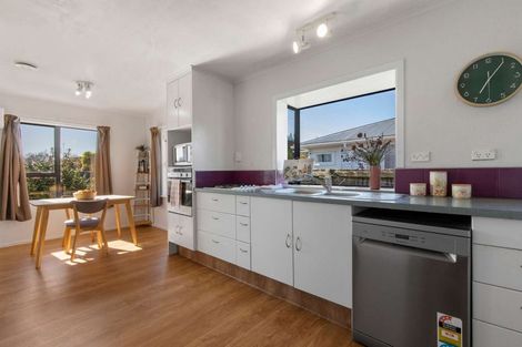 Photo of property in 11 Iles Road, Lynmore, Rotorua, 3010