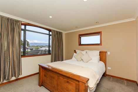 Photo of property in 4 Anderson Way, Highlands Park, New Plymouth, 4312