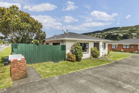 Photo of property in 29b Hinau Street, Tawa, Wellington, 5028