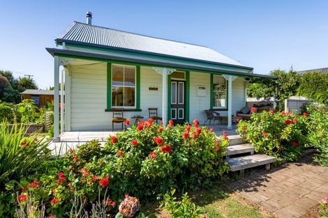 Photo of property in 1 Mahuru Lane, Okato, 4335