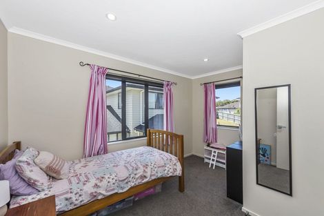 Photo of property in 6 Maylee Crescent, Gulf Harbour, Whangaparaoa, 0930