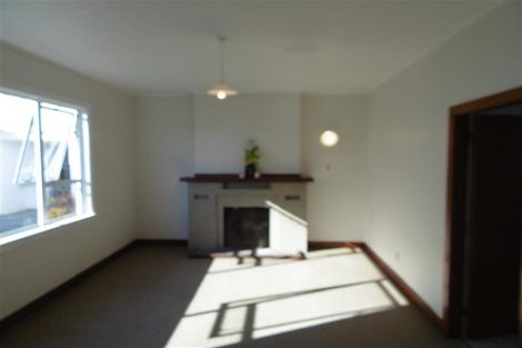Photo of property in 27 Bulteel Street, New Plymouth, 4310