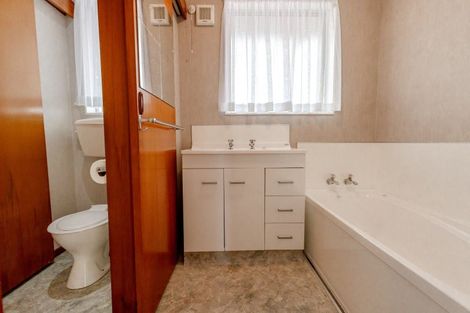 Photo of property in 6 Howitt Place, Hokitika, 7810