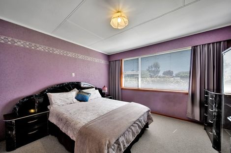 Photo of property in 17 Grey Street, Normanby, Hawera, 4614