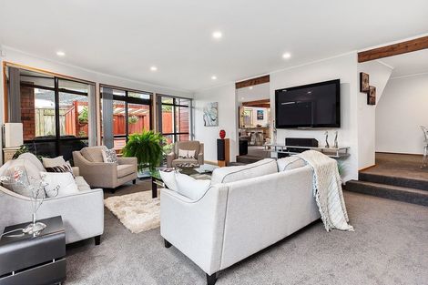 Photo of property in 12 Montrose Grove, Churton Park, Wellington, 6037