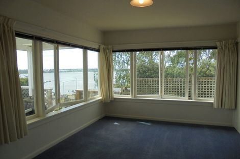 Photo of property in 7 Ferrymead Terrace, Ferrymead, Christchurch, 8081