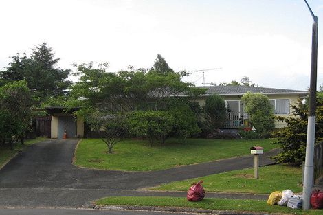 Photo of property in 1/20 Challen Close, Conifer Grove, Takanini, 2112