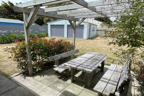 Photo of property in 36 Kahukura Avenue, Waitarere Beach, Levin, 5510