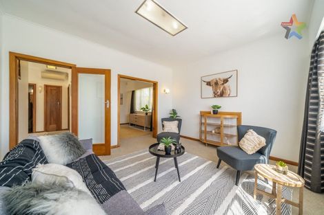 Photo of property in 69 Norton Park Avenue, Fairfield, Lower Hutt, 5011