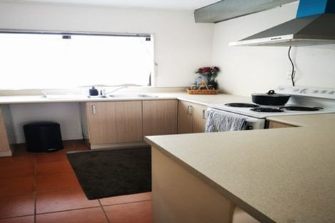 Photo of property in 2a Rustic Avenue, Mount Roskill, Auckland, 1041