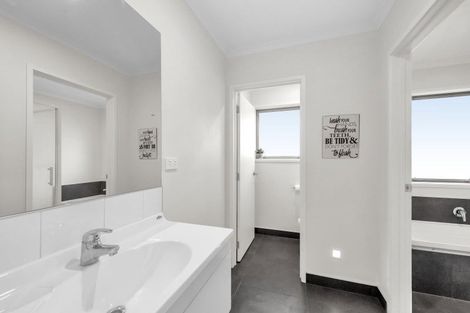 Photo of property in 44 Lignite Drive, Rolleston, 7614