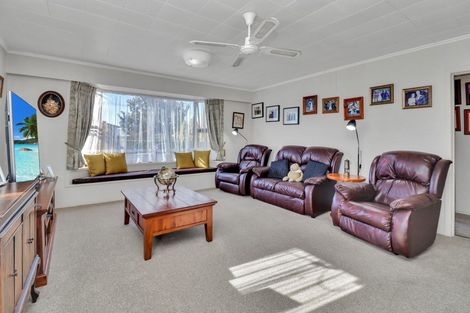 Photo of property in 5 Coronation Road, Morrinsville, 3300