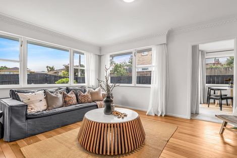 Photo of property in 107 Bellevue Road, Brookfield, Tauranga, 3110