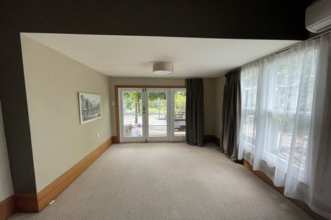 Photo of property in 135 Somerfield Street, Somerfield, Christchurch, 8024