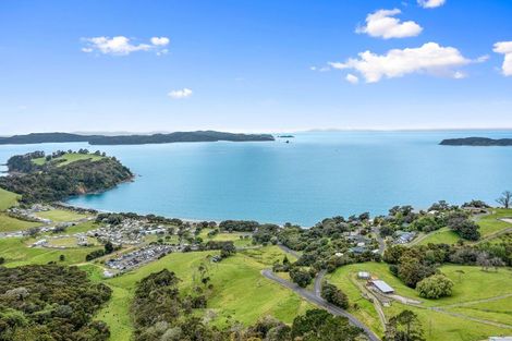 Photo of property in 1 Jackson Crescent, Mahurangi East, Warkworth, 0982