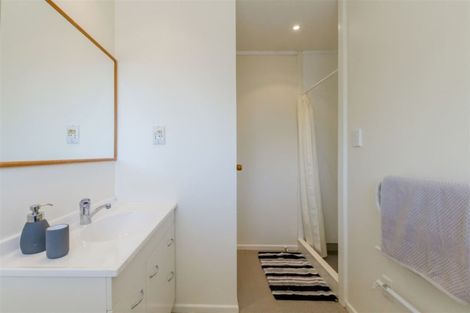 Photo of property in 18 Arnold Grove, Paraparaumu Beach, Paraparaumu, 5032