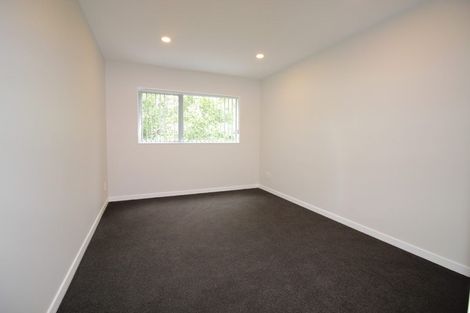 Photo of property in 4 Kearney Place, Massey, Auckland, 0614