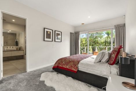 Photo of property in 70 Victoria Avenue, Remuera, Auckland, 1050