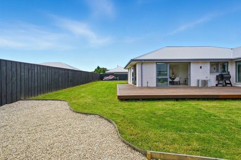 Photo of property in 5 Hunter Lane, Amberley, 7410