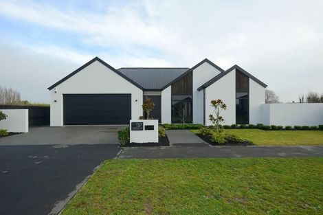 Photo of property in 137 Metehau Street, Marshland, Christchurch, 8083