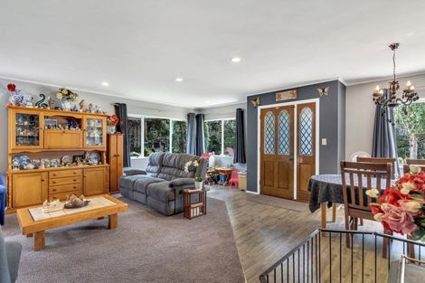 Photo of property in 55 Charles Street, Carterton, 5713