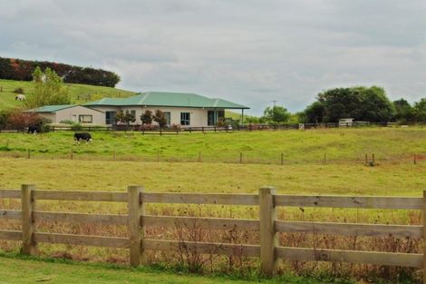 Photo of property in 36a Goudie Road, Helensville, 0875