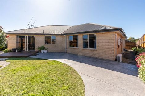 Photo of property in 12 Tarrango Way, Rototuna, Hamilton, 3210