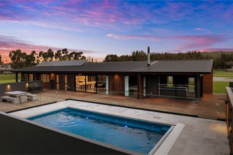 Photo of property in 34 Hardings Road, Riverlands, Blenheim, 7274