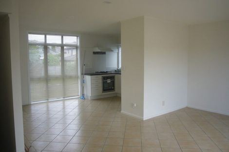 Photo of property in 1/15 Andersons Road, Oteha, Auckland, 0632