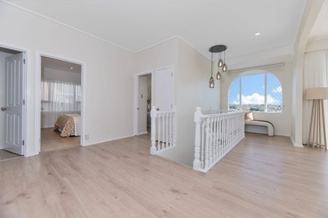 Photo of property in 25 Coates Road, Cockle Bay, Auckland, 2014