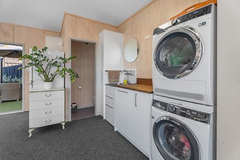 Photo of property in 1/18 Davita Place, Farm Cove, Auckland, 2012