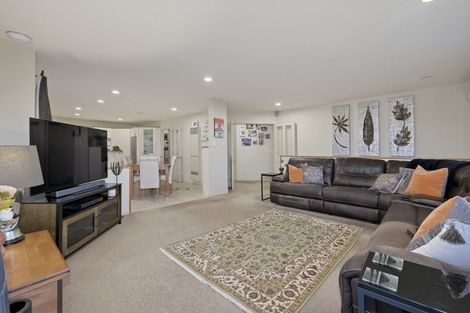 Photo of property in 29 Downing Place, Welcome Bay, Tauranga, 3112